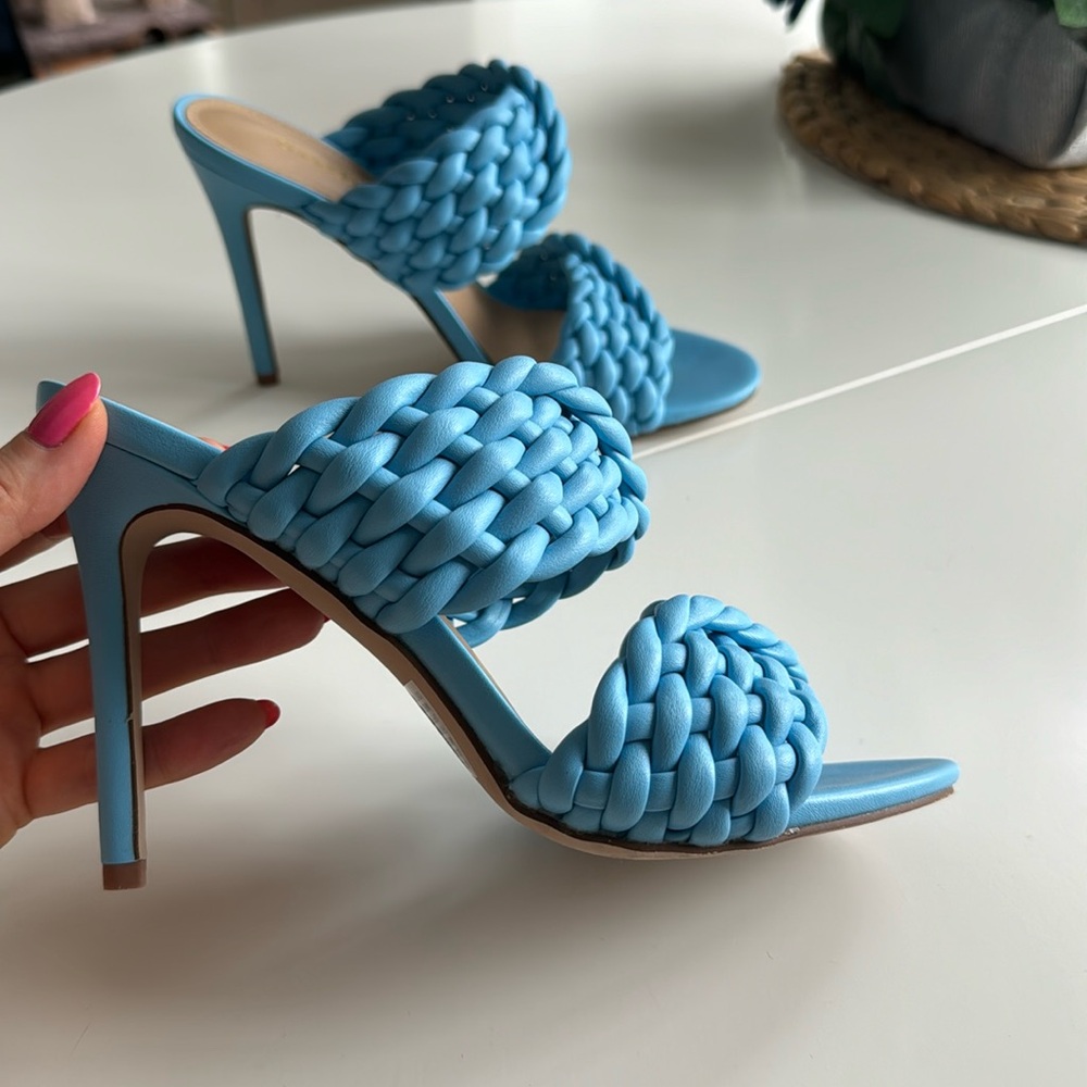 Shoe Dazzle Blue Mesh High Heels Sandals, Size 6,5 Bright Blue